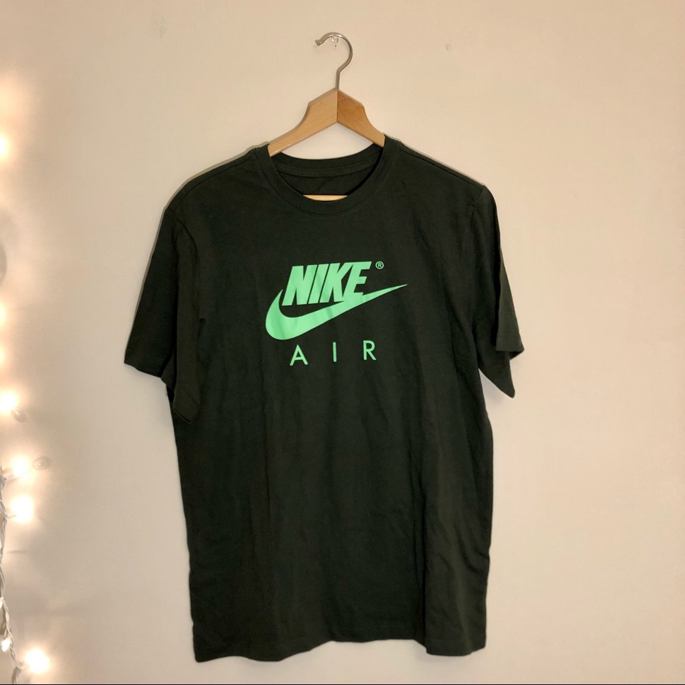 Nike Air The Nike Tee mens size M NWT